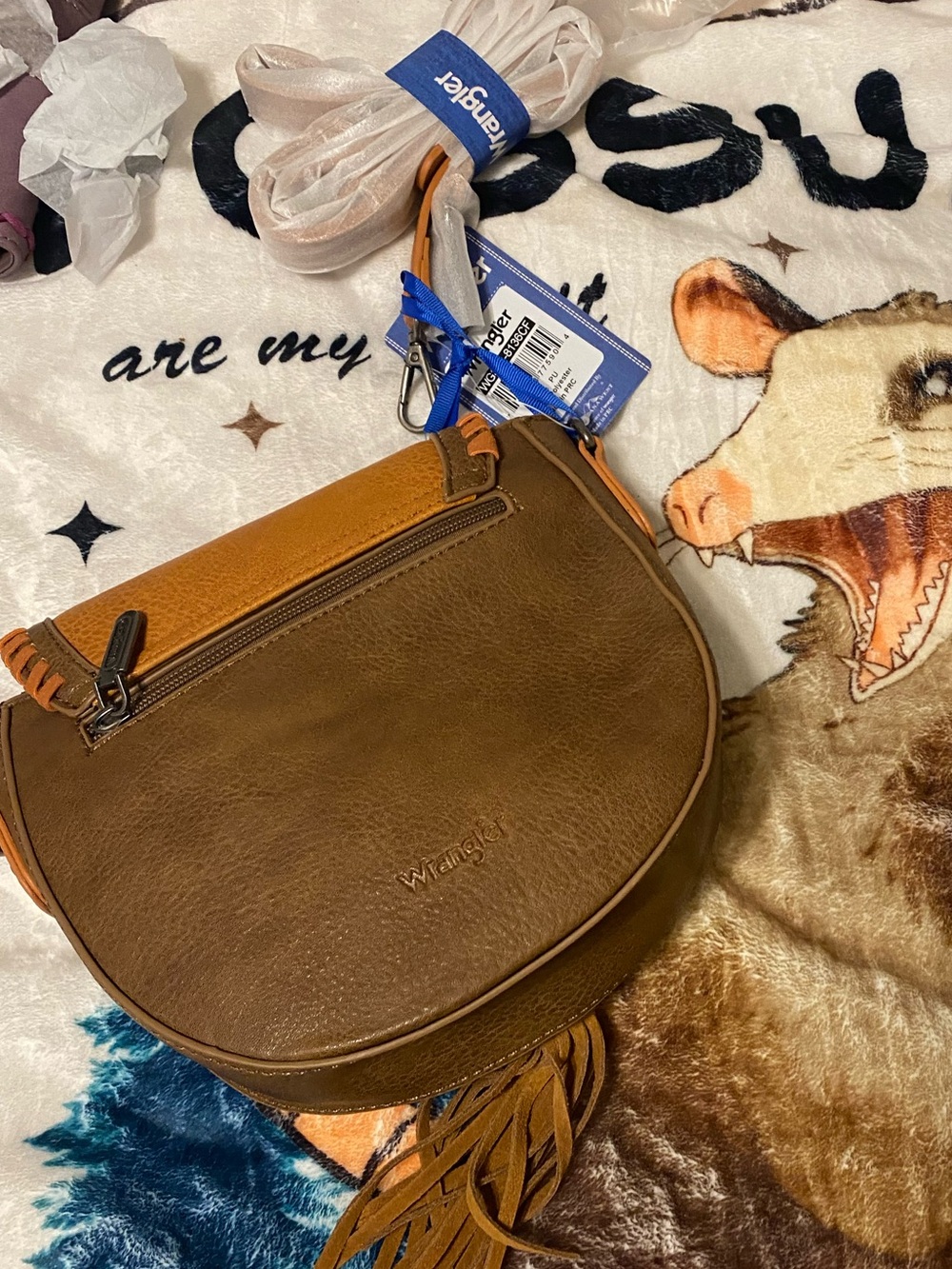 Wrangler Crossbody bag - Picture 2 of 4